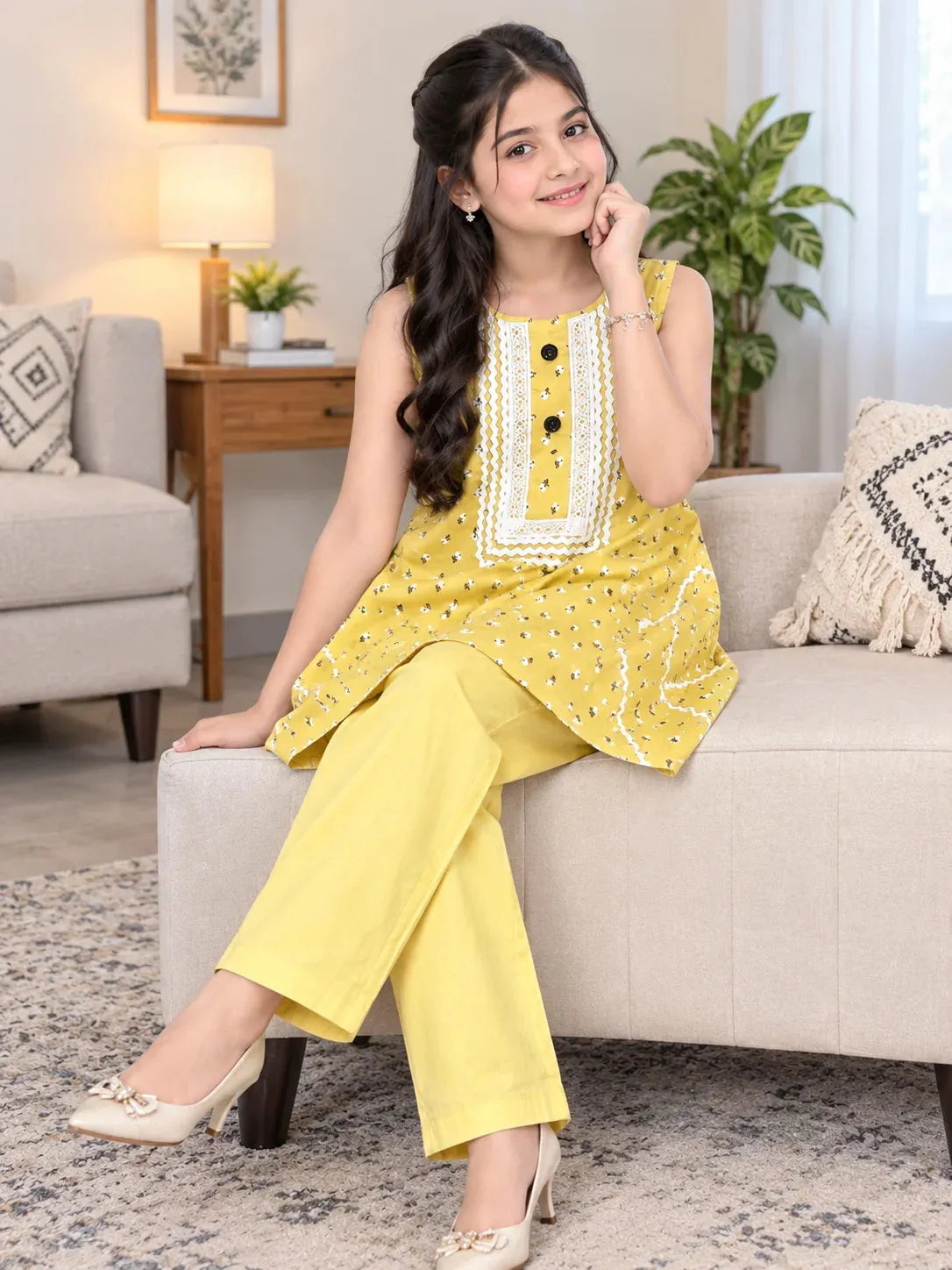 White Flower Sleeveless Lemon Suit Girls(R-372N)