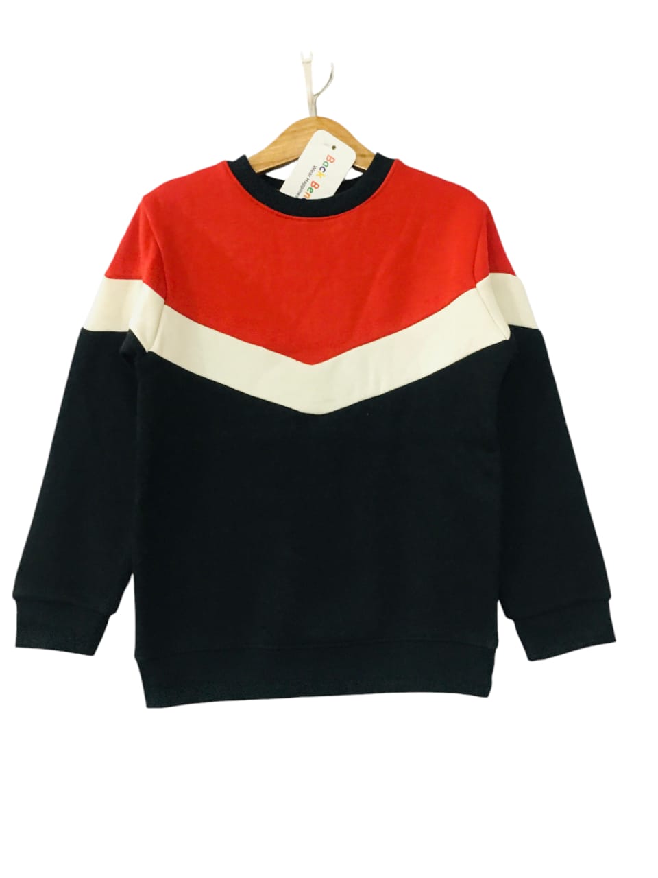 "W" Penal Red Sweatshirt Boys (S)
