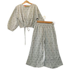 Black Lines Full Sleeveless white Skate Fish Girls ( R-47 )