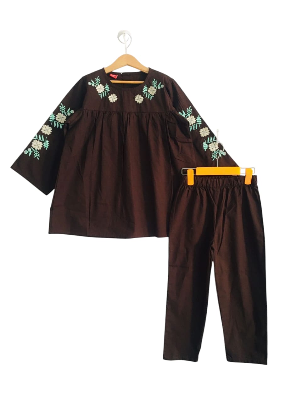 Front Embroidered Chocolate Top Pairs Girls ( R-429 )