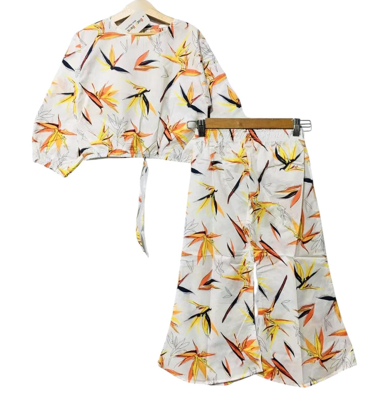 Orange & Yellow Leaves Full Sleeve White Skate Fish Girls ( R-414 )