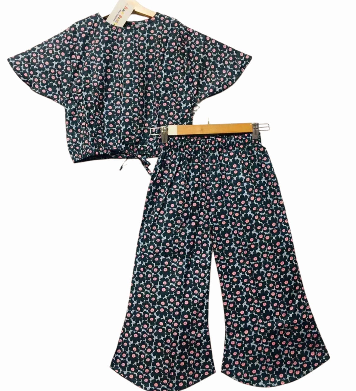 Pink Flower All Over Print Half Sleeve Black Skate Fish Girls(R-339,349,353)
