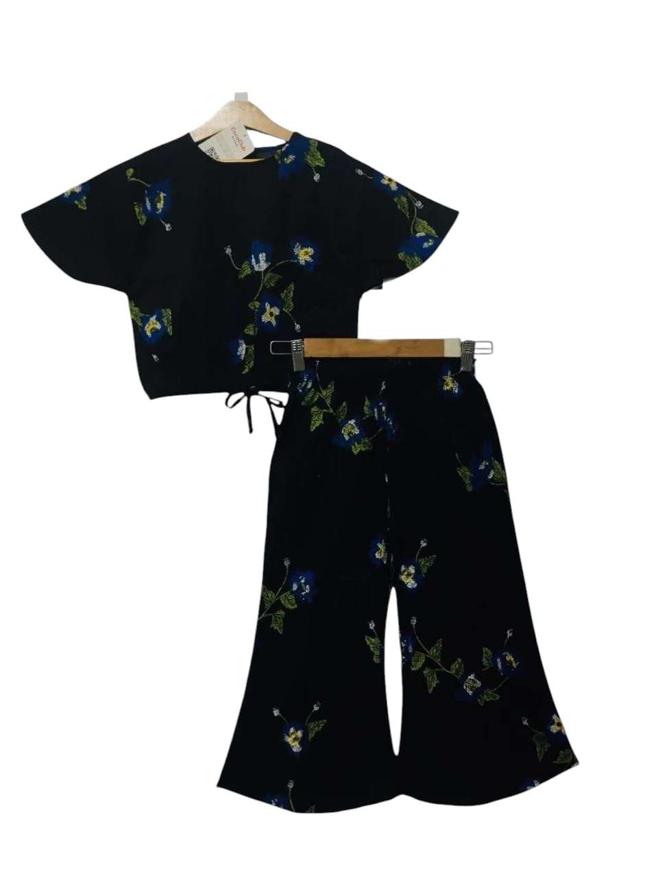Royal Blue Flower Half Sleeve Black Skate Fish Girls ( R-235 )
