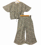 Peach & White Flower Half Sleeve Black Fish Girls