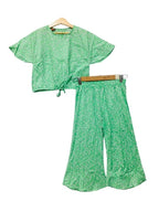 White Flower Half Sleeve Light Green Skate Fish Girls