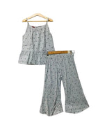 Umbralla With Chair Selati Skirt Suit Girls