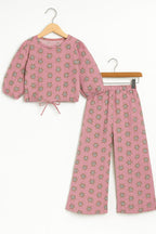 White Flower & Green Leaves Flower Full Sleeve Pink Skate Fish Girls