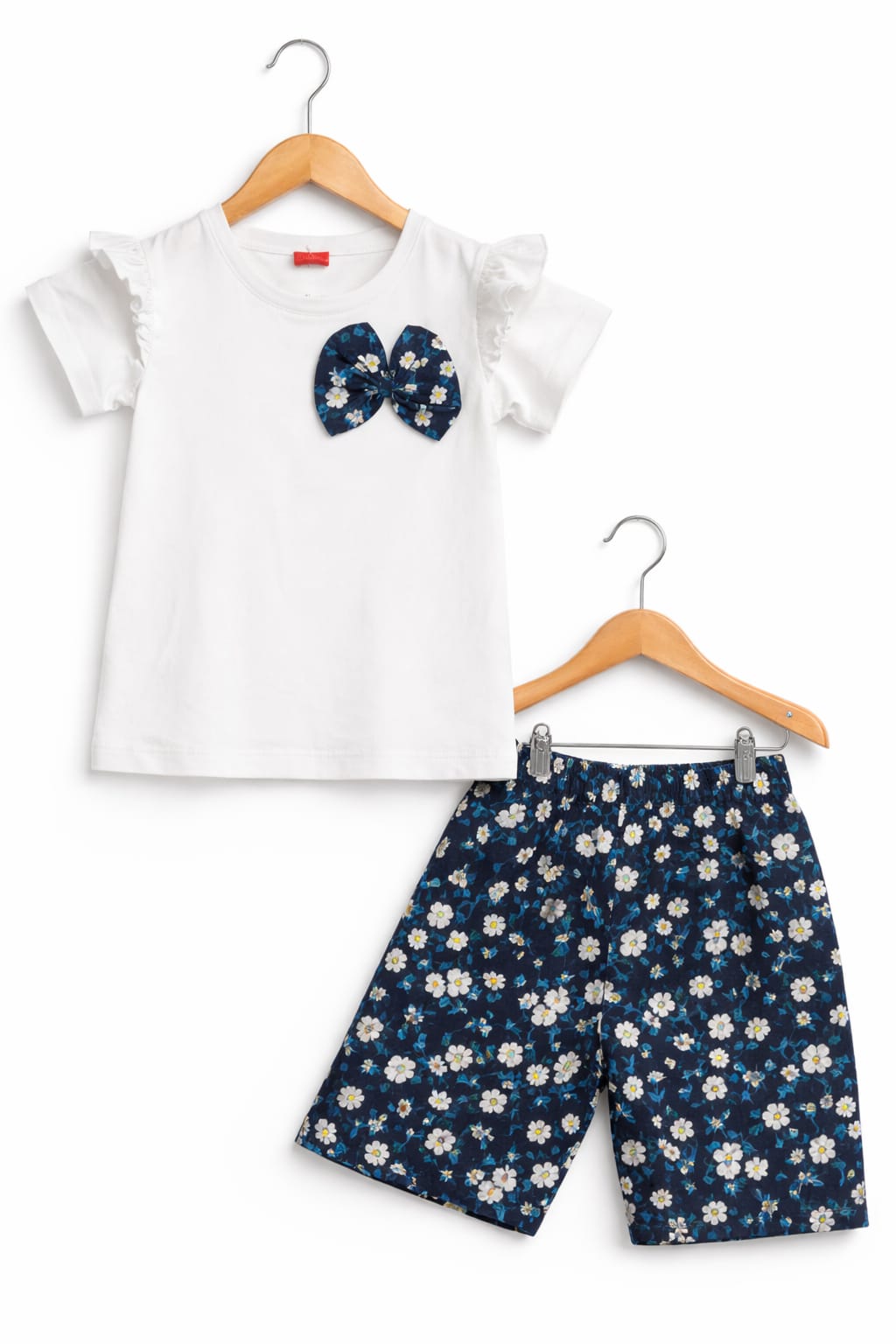 Bow Logo White Nicker Suit Girls ( R-416 )