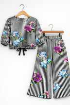 Rose Flower Black White Line Skate Fish Girls