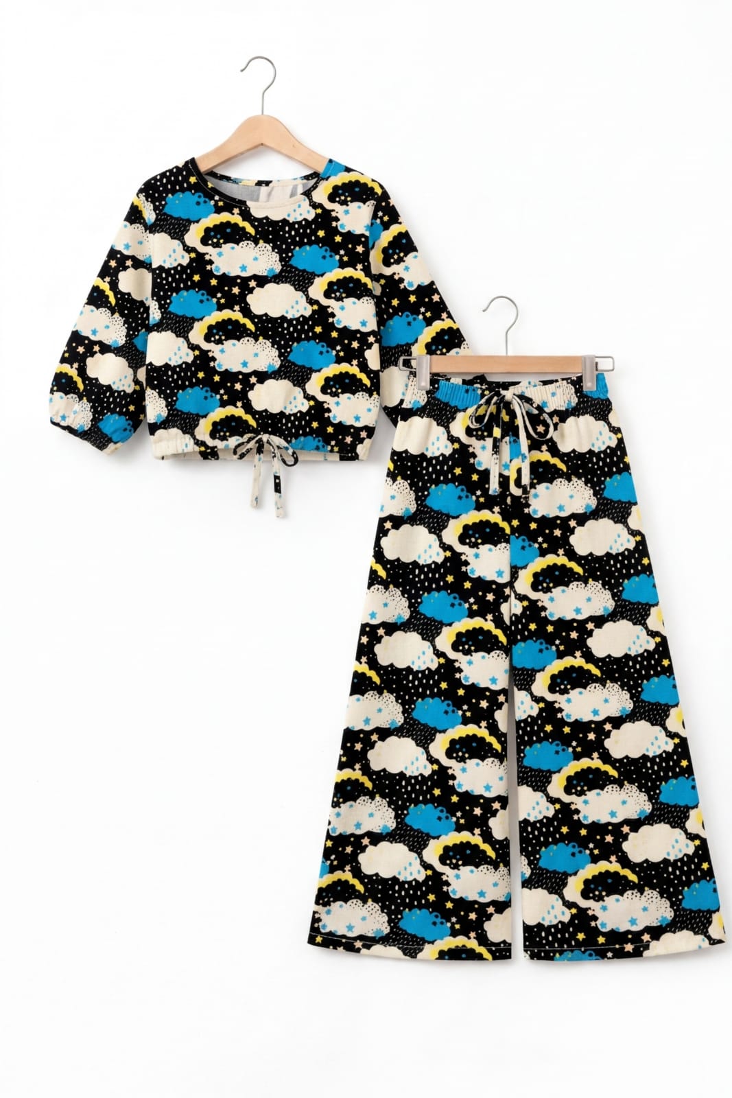 Clouds Print Full Sleeve Black Skate Fish Girls ( R-515 )