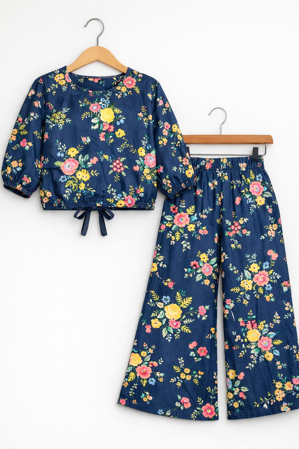 Yellow Peach Flower Full Sleeve Navy Skate Fish Girls ( R-362 )