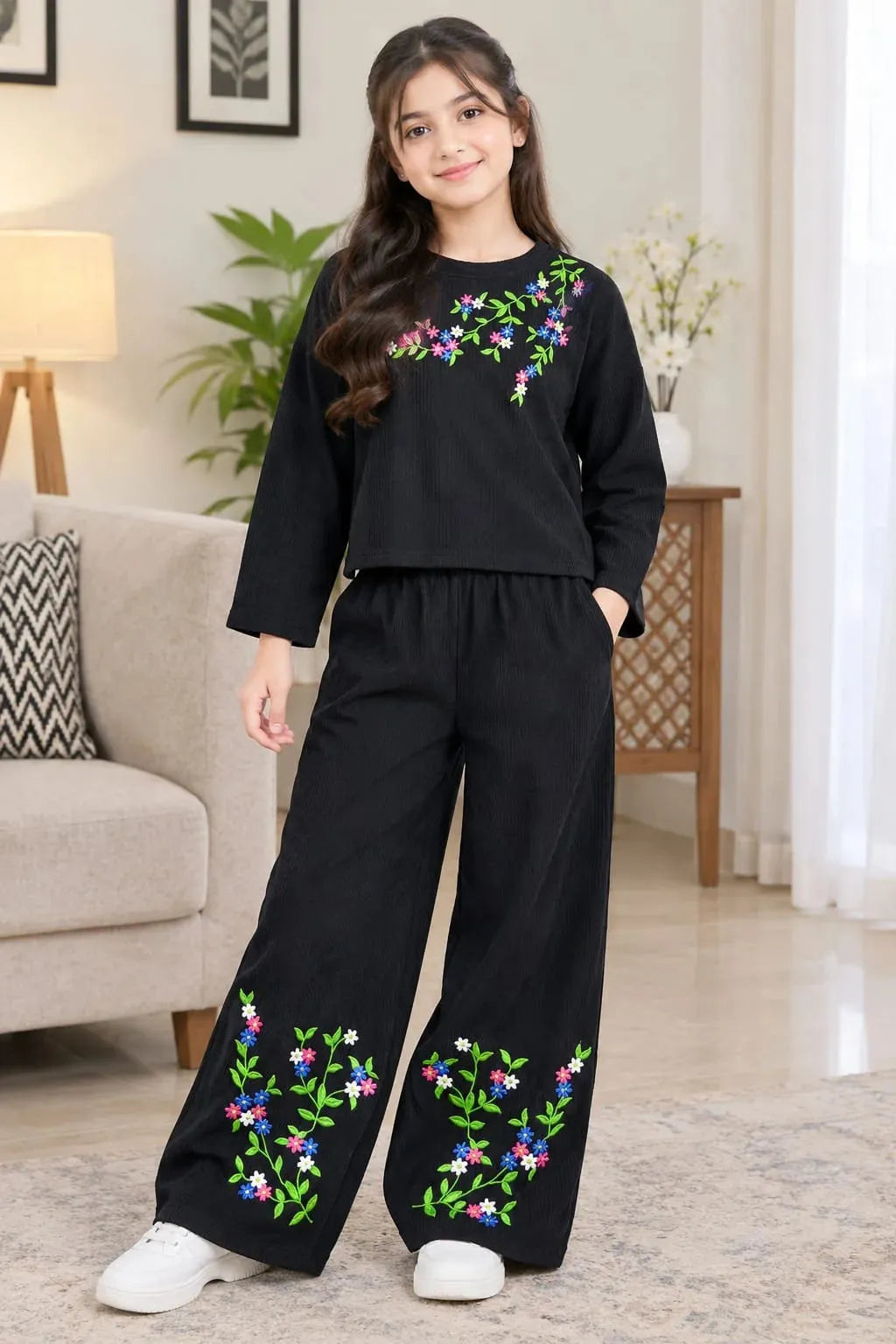 Right Side Embroidery Full Sleeve Black Baggy Tracksuit Girls ( R-160 N)