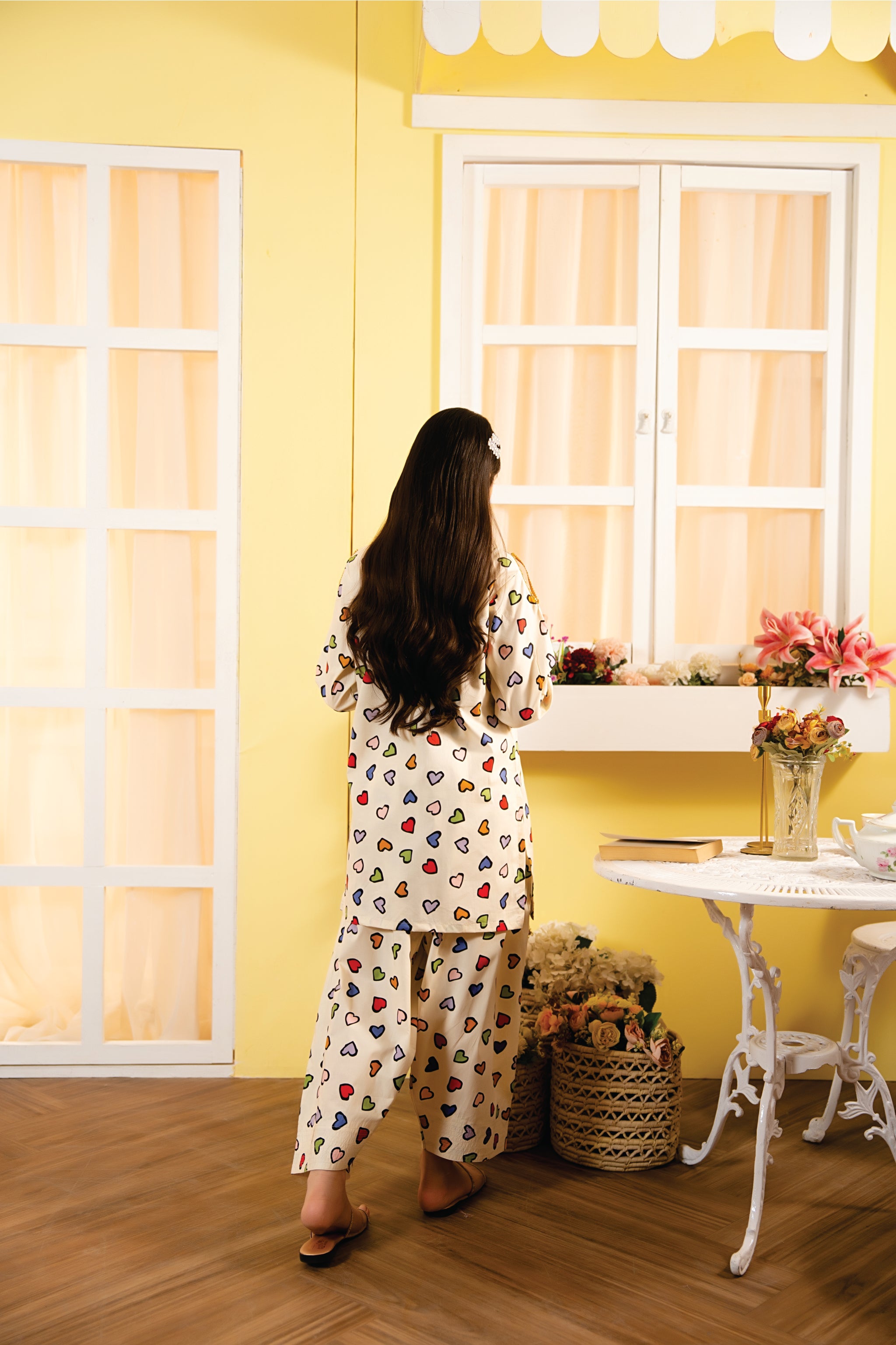 Multi Heart All Over Print Cream 2Pcs Suit Girls ( R-40 )